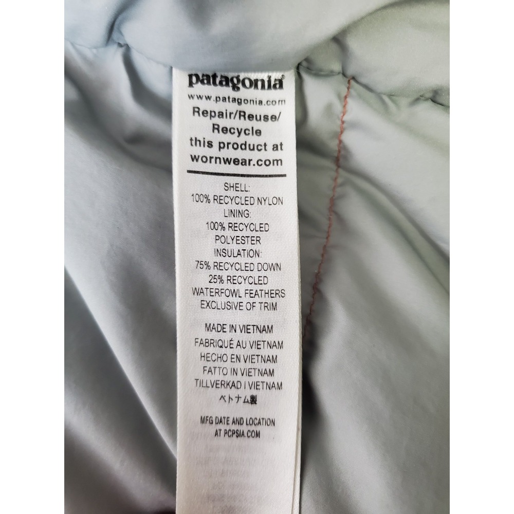 Patagonia Bivy Hooded Down Filled Vest Small Women's Gorpcore Utility Outdoors‎ - Picture 5 of 11